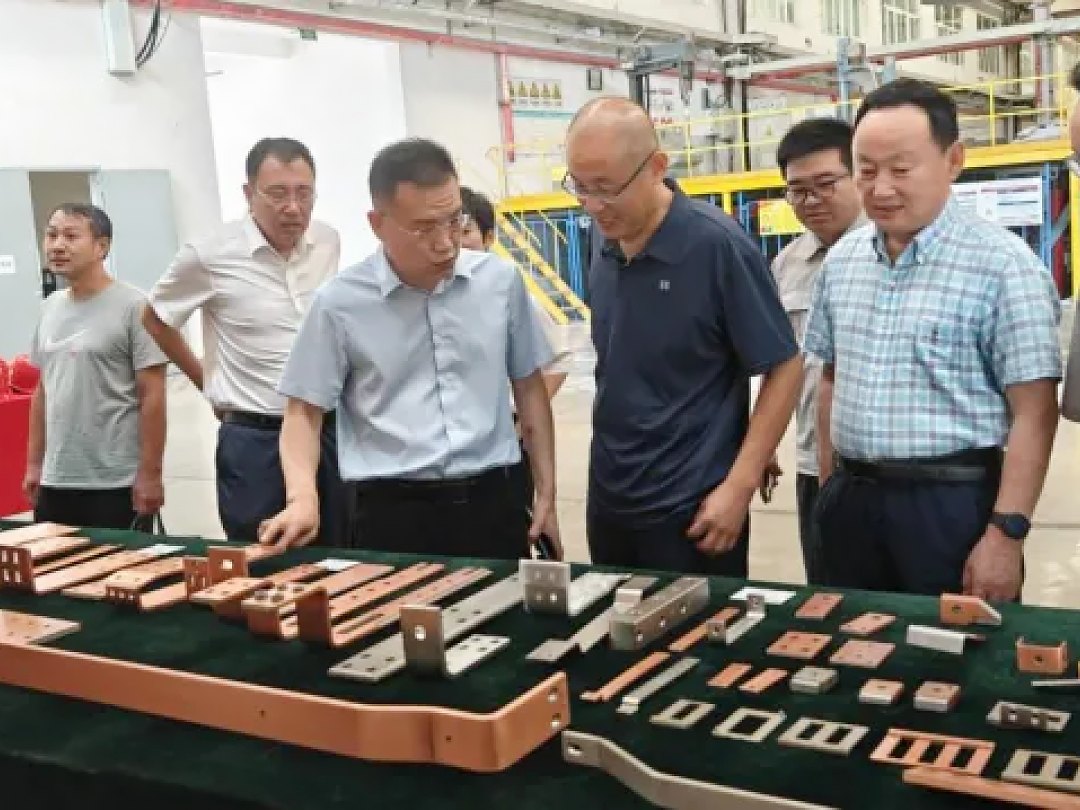 烟台市检验检测中心主任苏庆文一行调研亿发(中国)
